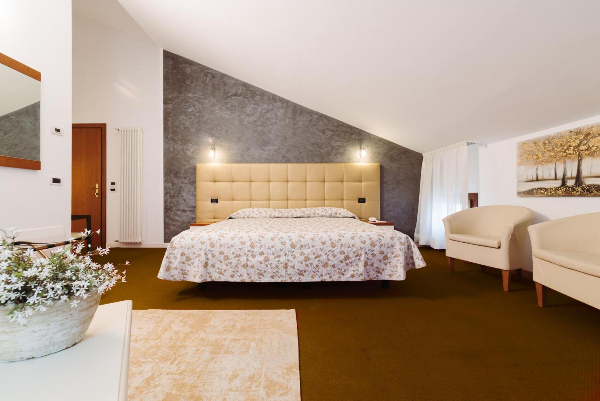 Hotel Roma Cittadella Exteriör bild