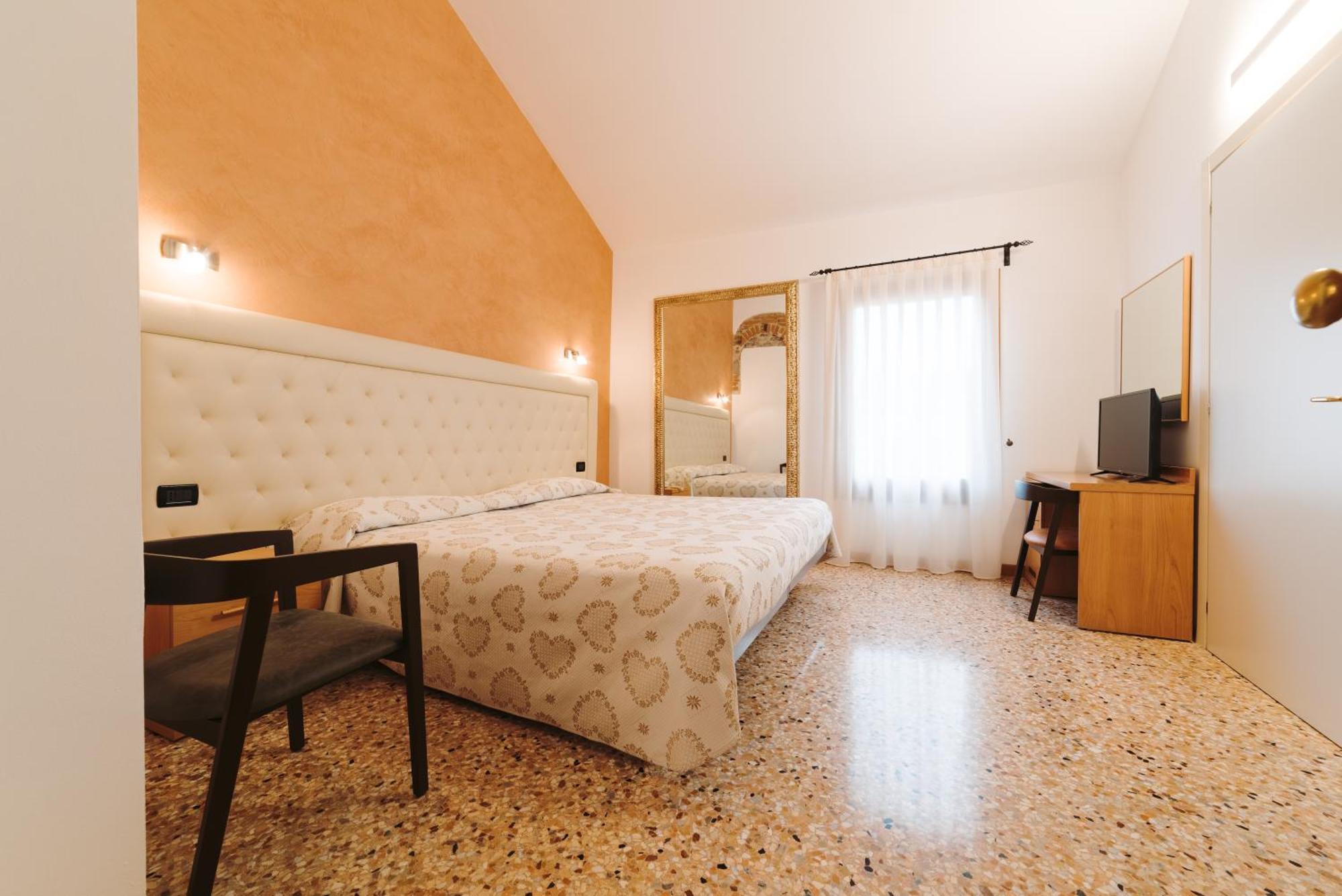 Hotel Roma Cittadella Exteriör bild
